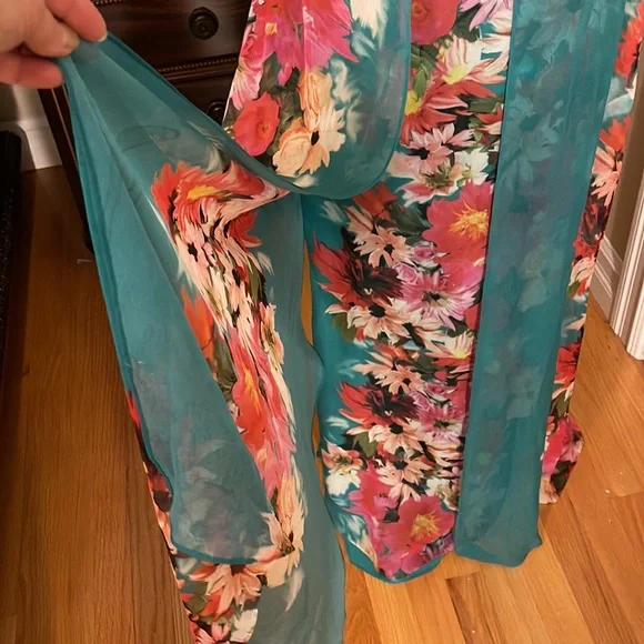 Guess by Marciano floral panels maxi skirt - Picture 8 of 12